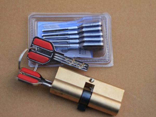 独山子24小时上门开锁公司